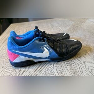 Nike CTR360Maestri Mens Football Shoes Size 5Y Soccer Cleats